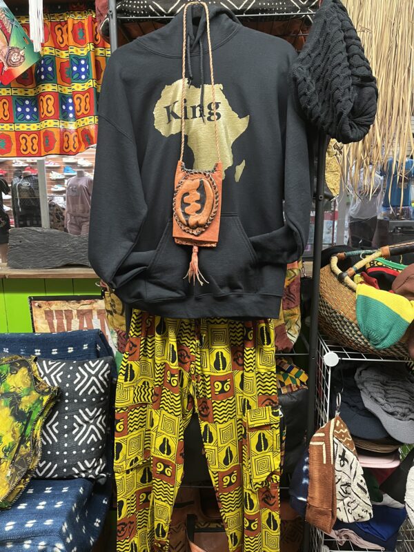 Black king hoodie
